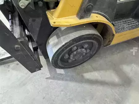 Propane Forklifts - CAT Lift Trucks C5000 (14)