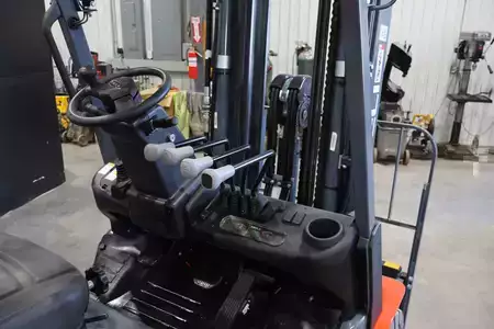 Gasoline Forklifts 2026  Heli CPQYD30-KU1H (7)