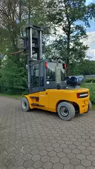 LPG heftrucks 2015  Jungheinrich TFG S80GE 360ZT (3)