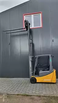 Elektro 3 Rad 2018  Jungheinrich EFG 220 (4)