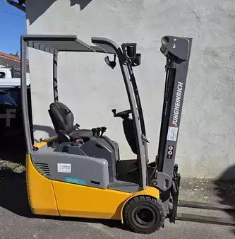 Electric - 3 wheels 2019  Jungheinrich EFG 115 (1)