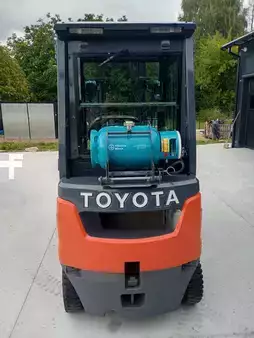 Carrelli elevatori GPL 2022  Toyota 02-8FGF15 (8)
