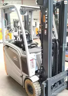 Eléctrico - 3 rodas 2019  Still RX20-14C (1)