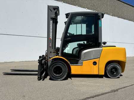 Carrello elevatore diesel 2018  Jungheinrich DFG435 (1)