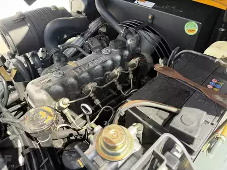 Diesel truck 2001  TCM FD20Z5T (3)