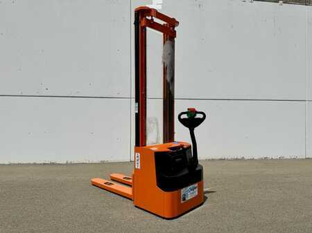 Hochhubwagen 2016  Doosan LEDS14 (7)