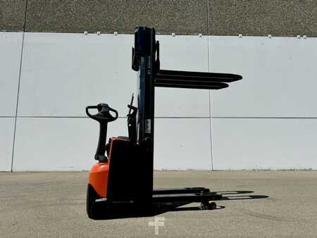 Stacker pedestre 2020  BT SWE140L (5)