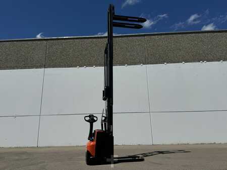 Stacker pedestre 2020  BT SWE140L (6)