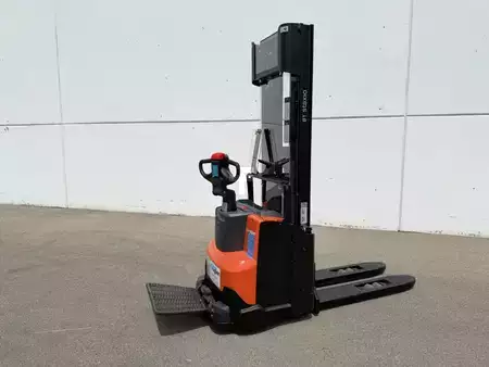 Stapelaars 2023  BT SWE140L (9)