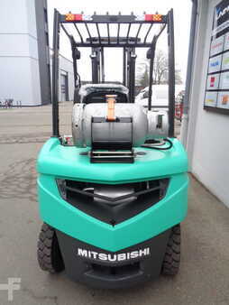 Mitsubishi FG25N