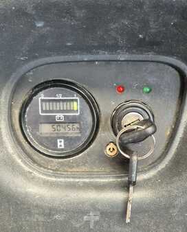 Hochhubwagen 2008  Linde T 16 (7)