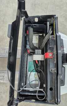 Nízkozdvižný vozík 2018  Unicarriers MDW200 (7)