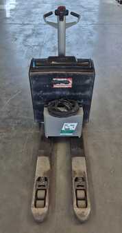 Nízkozdvižný vozík 2018  Unicarriers MDW200 (2)