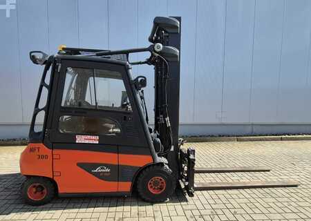 Elektro 4 Rad 2013  Linde E 30-01 (2)