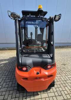 Elektro 4 Rad 2013  Linde E 30-01 (3)