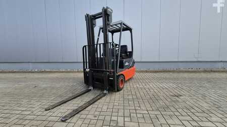 Elektro 4 Rad 2004  Linde E18C-02 (1)