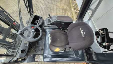 Elektro 4 Rad 2013  Linde E25-01 (10)