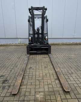 Elektro 4 Rad 2013  Linde E25-01 (7)