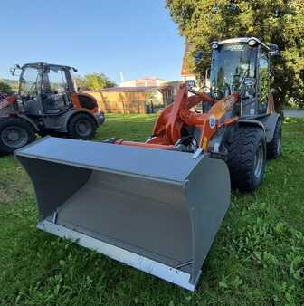 Sonstige 2025  Atlas AR 420 (1)