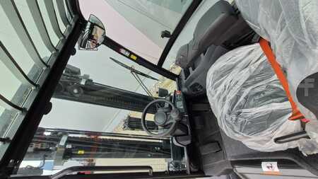 Elektro 4 Rad 2025  Mitsubishi FB50N (6)