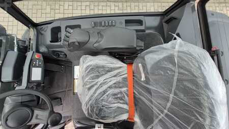 Elektro 4 Rad 2025  Mitsubishi FB50N (7)