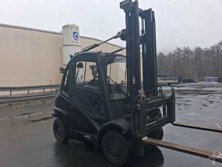 Treibgasstapler 2019  Linde H40T-02 (1)