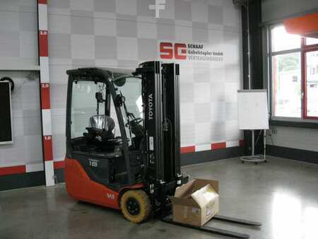 Elektro 3 Rad 2023  Toyota 8FBEK18T - II (1)