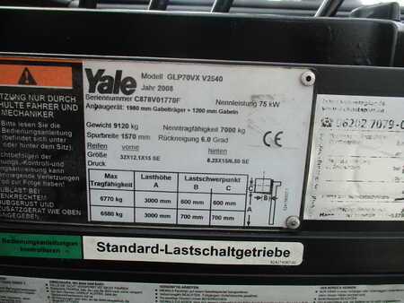 Treibgasstapler 2008  Yale GLP70VX (7)