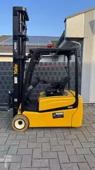 Elektromos 3 kerekű 2015  Yale ERP20VT LWB (3)