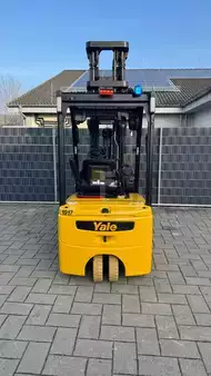 Elektromos 3 kerekű 2015  Yale ERP20VT LWB (5)