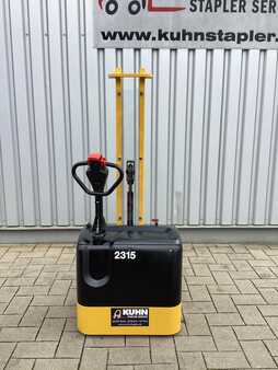 Pallet Stackers - Yale MSC10 (2)
