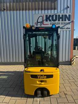 Elektrisk- 3 hjul 2017  Yale ERP18VT MWB (5)
