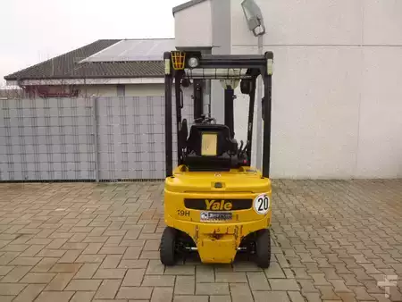 Elektro 4 Rad 2010  Yale ERP16VF MWB (5)