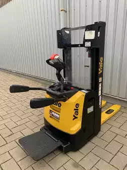 Hochhubwagen 2021  Yale MS12X (3)
