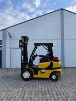 LPG heftrucks 2021  Yale GLP25VX (3)