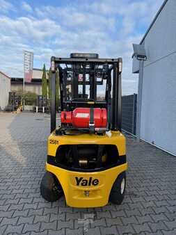 LPG heftrucks 2021  Yale GLP25VX (7)