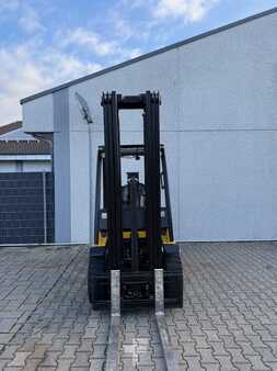 LPG heftrucks 2021  Yale GLP25VX (9)