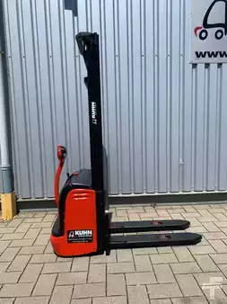 Pallestabler 2003  Linde L12 (1)