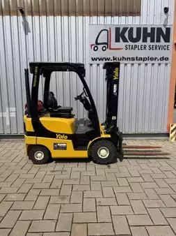 LPG VZV 2013  Yale GLP18VX (8)