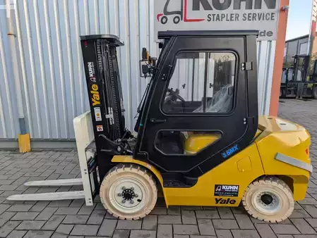 Elektro 4 Rad  Yale ERP3.5MXLG (2)