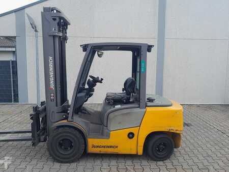 Dieselový VZV 2019  Jungheinrich DFG430 (3)