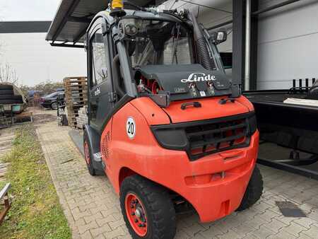 Empilhador a gás 2014  Linde H50T (10)