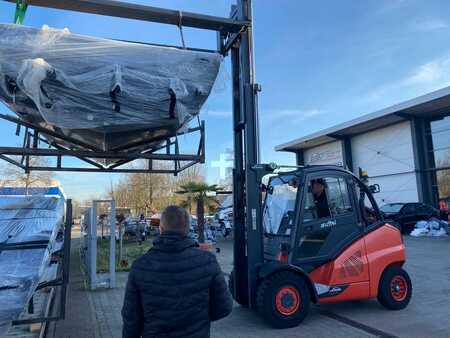 Empilhador a gás 2014  Linde H50T (6)