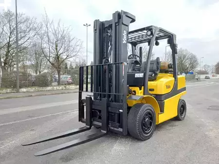 Wózki gazowe 2012  Yale GLP40 VX (13)