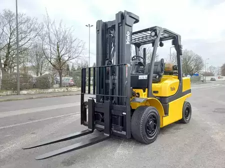 Wózki gazowe 2012  Yale GLP40 VX (14)