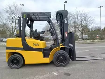 Wózki gazowe 2012  Yale GLP40 VX (15)