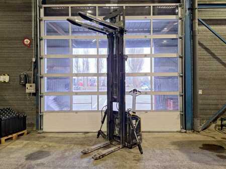 Gerbeurs 2011  CAT Lift Trucks NSP16N (4)