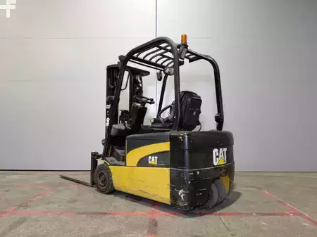 Elektromos 3 kerekű 2008  CAT Lift Trucks EP18NT (5)