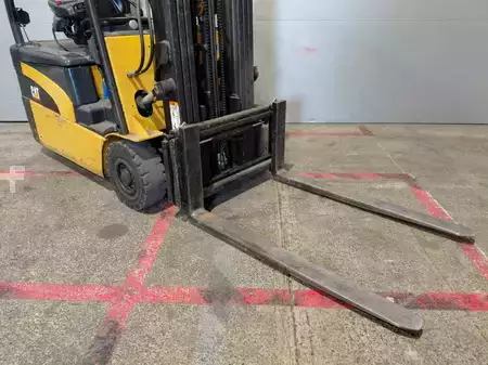 Elektromos 3 kerekű 2008  CAT Lift Trucks EP18NT (7)