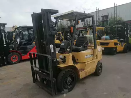 LPG Forklifts 2003  CAT Lift Trucks GP25K (16)